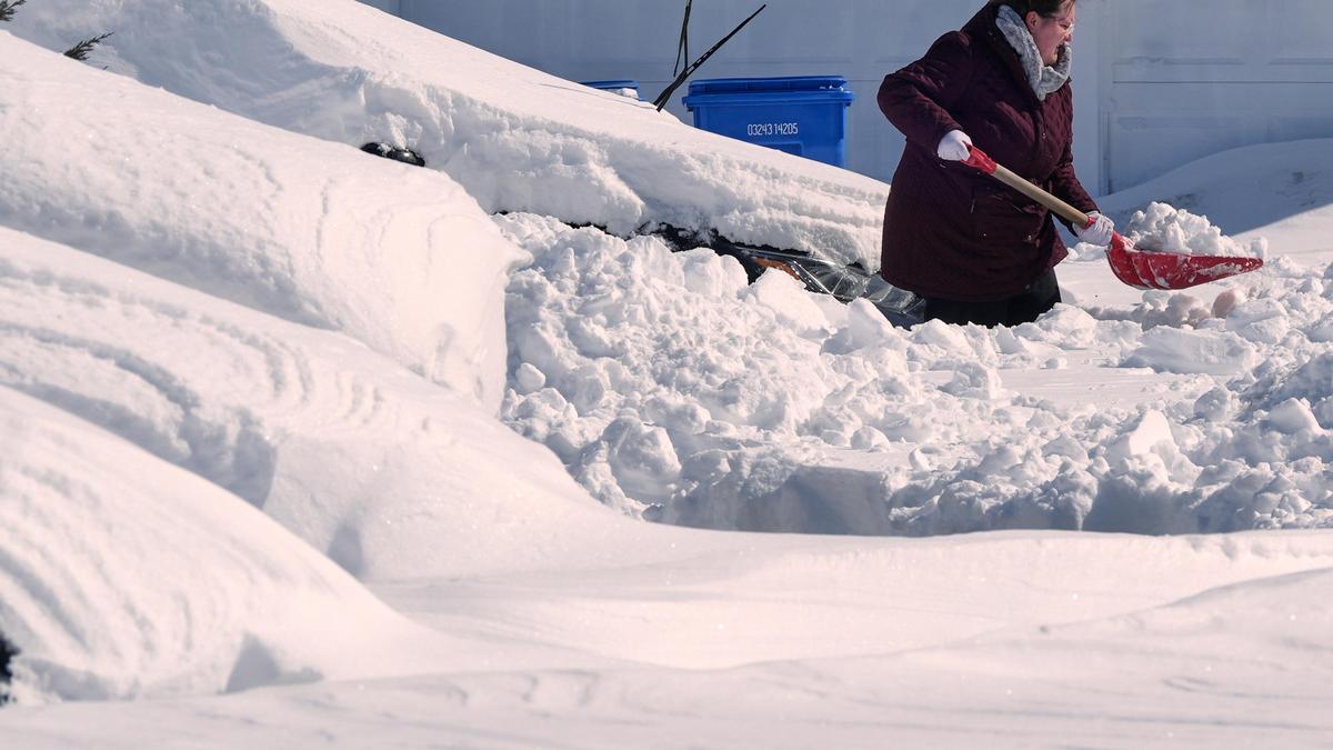 US Northeast Battles Historic Snowstorm While Africa Watches